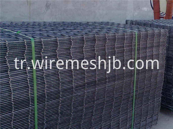 Black Steel Welded Wire Fence